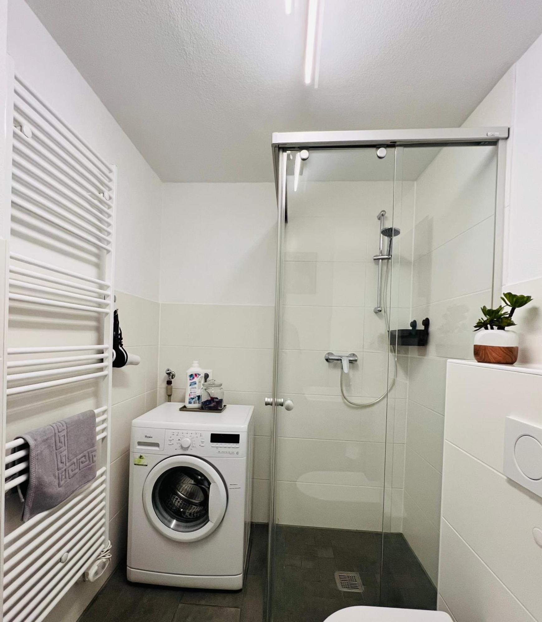 Stylish Apartment Naehe Hbf-Tiefgarage-Lift Ганновер Экстерьер фото